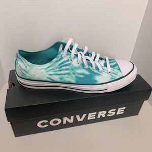 Converse green white men size 11